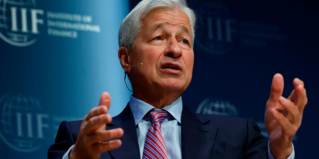 JPMorgan’s Jamie Dimon Tells Coinbase CEO to Stop “Lying” About Banks