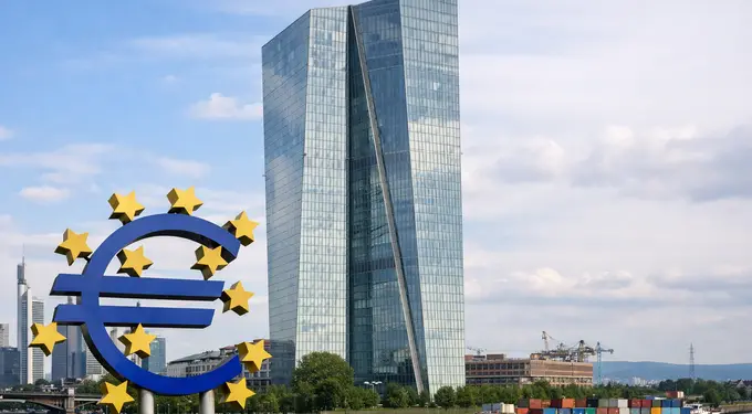 ECB keeps rates steady, warns of energy-driven inflation surge