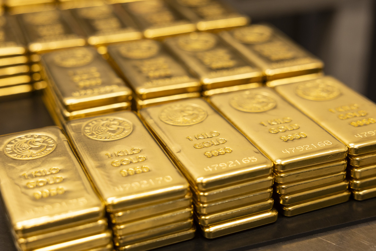 Goldman Sachs revamps gold price target for the rest of 2026