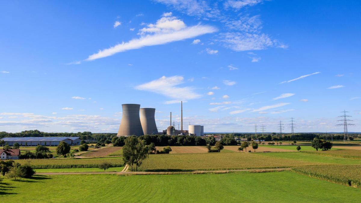 Ray Dalio’s Bridgewater cut stake in dividend stock by 59%